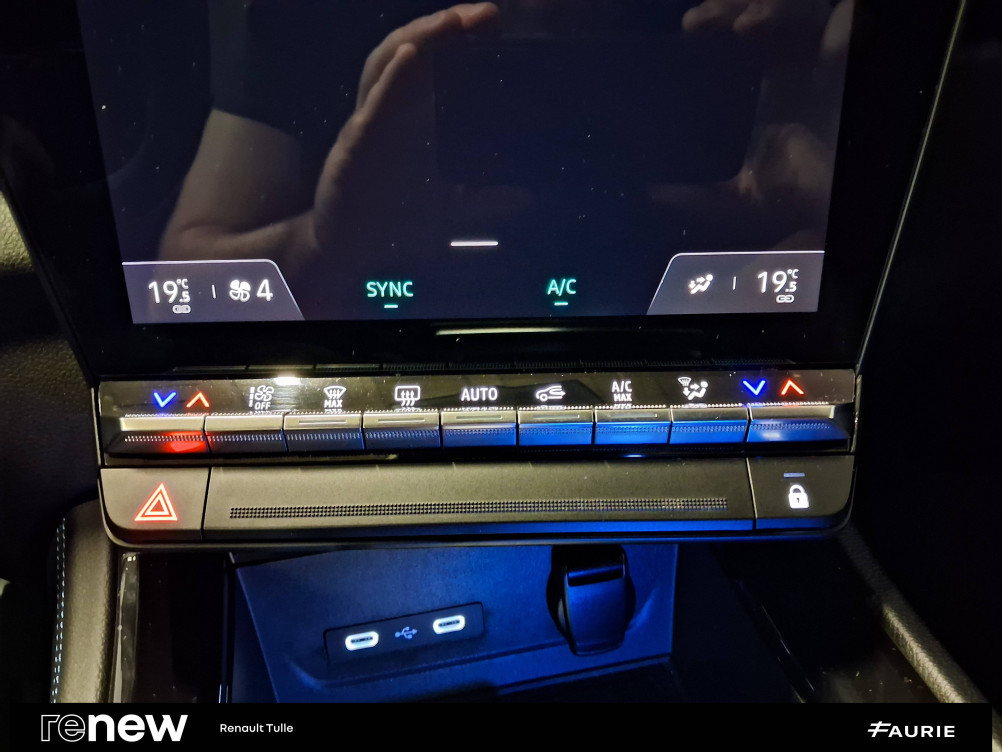 Acheter Renault Austral Austral E-Tech hybrid 200 Techno esprit Alpine 5p occasion dans les concessions du Groupe Faurie