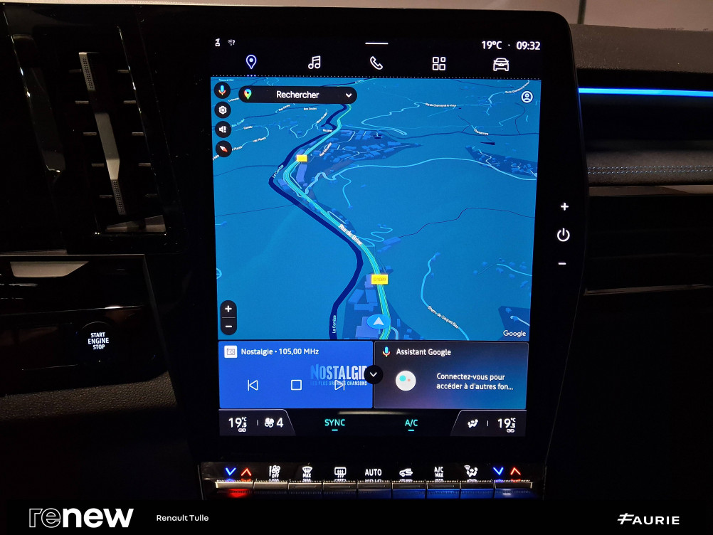 Acheter Renault Austral Austral E-Tech hybrid 200 Techno esprit Alpine 5p occasion dans les concessions du Groupe Faurie