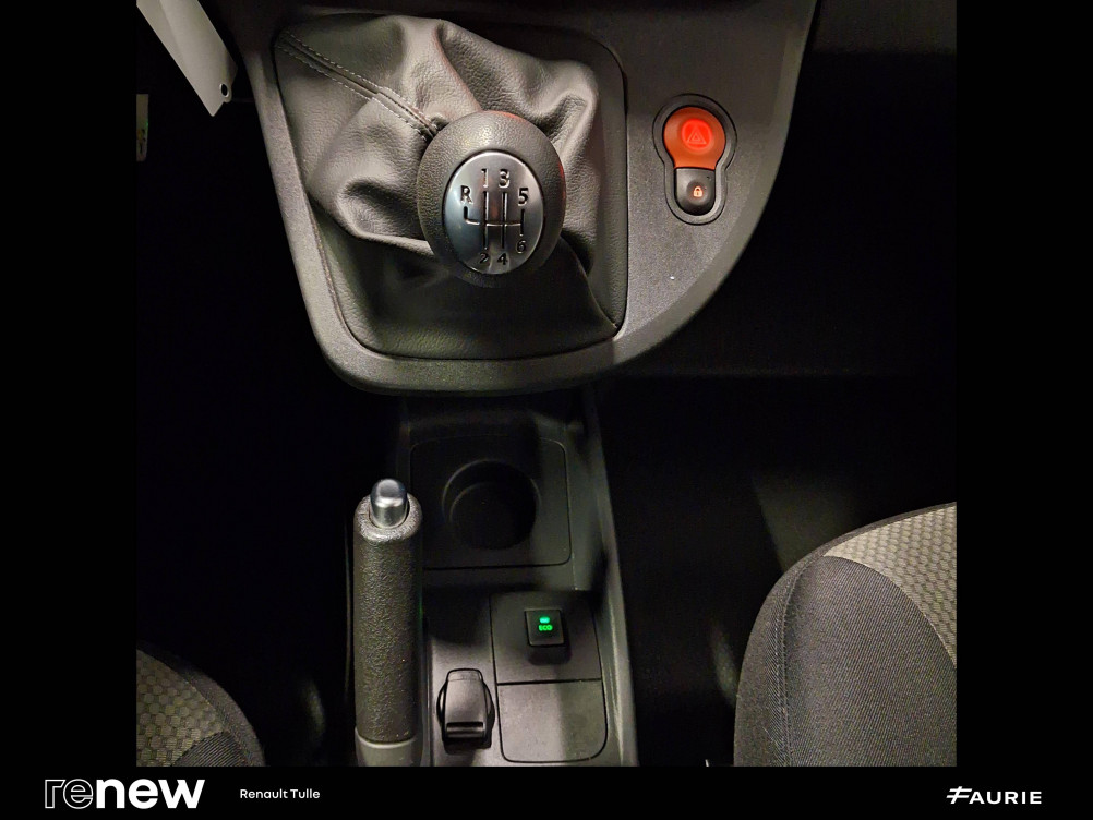 Acheter Renault Kangoo Express 2 KANGOO EXPRESS BLUE DCI 95 GRAND CONFORT 5p occasion dans les concessions du Groupe Faurie