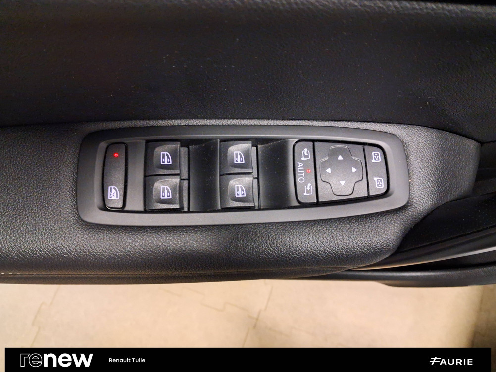 Acheter Renault Megane 4 Mégane IV Berline Blue dCi 115 - 21B Intens 5p occasion dans les concessions du Groupe Faurie