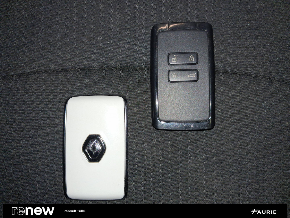 Acheter Renault Megane 4 Mégane IV Berline Blue dCi 115 - 21B Intens 5p occasion dans les concessions du Groupe Faurie