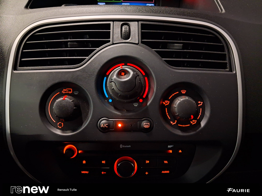 Acheter Renault Kangoo Express 2 KANGOO EXPRESS BLUE DCI 95 EXTRA R-LINK 5p occasion dans les concessions du Groupe Faurie
