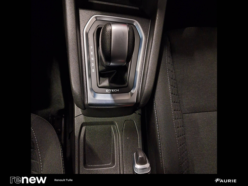 Acheter Renault Clio 5 Clio E-Tech 140 Business 5p occasion dans les concessions du Groupe Faurie