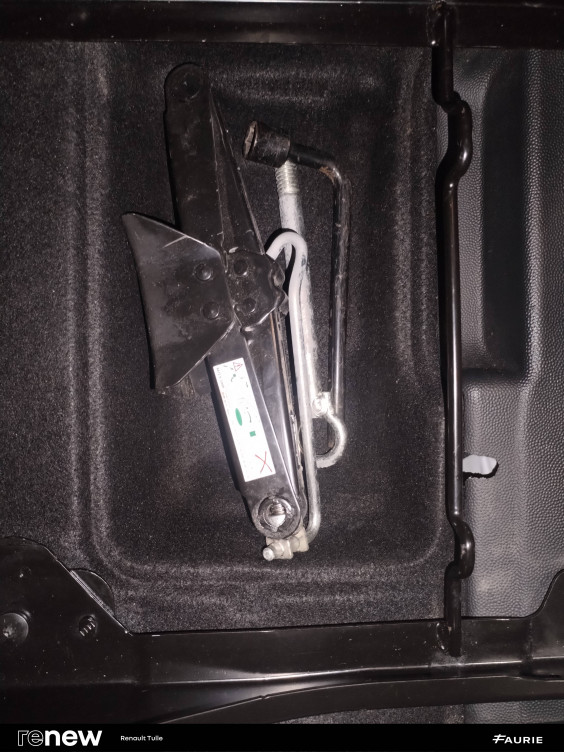 Acheter Citroën Berlingo BERLINGO VAN M 650 BLUEHDI 100 S&S BVM5 CLUB 4p occasion dans les concessions du Groupe Faurie