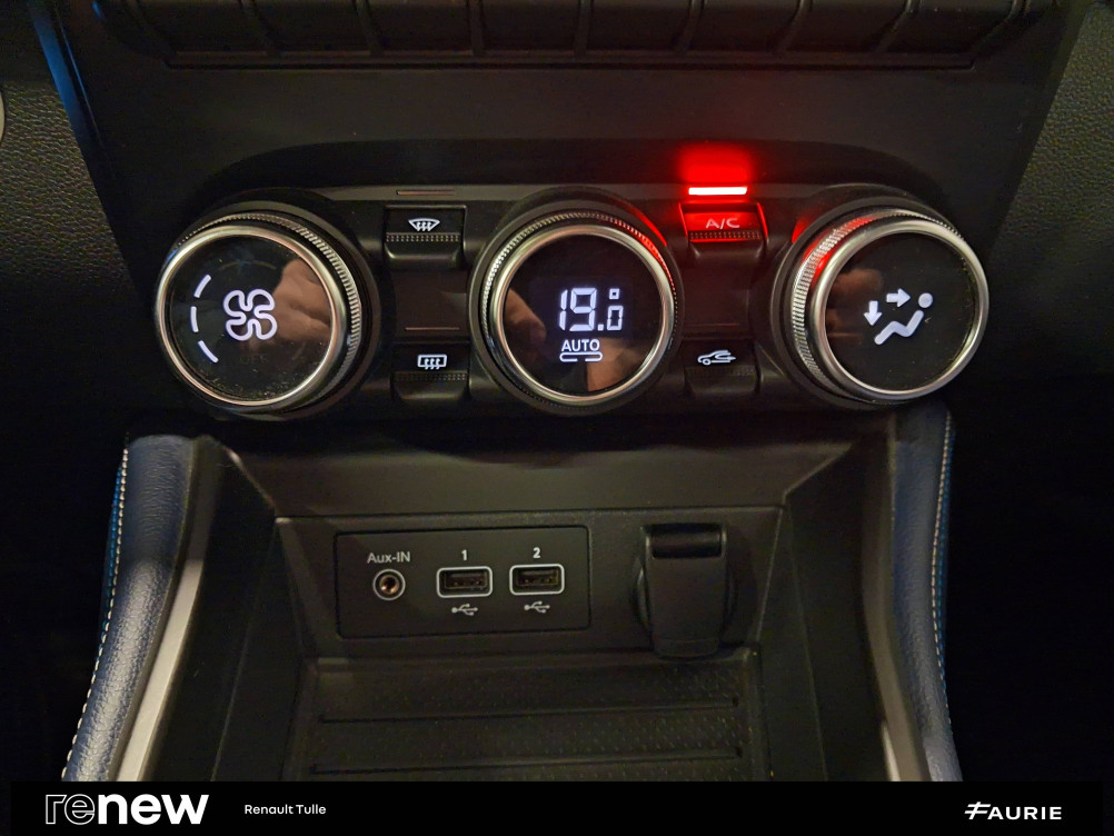 Acheter Renault Zoe Zoe R135 Achat Intégral Exception 5p occasion dans les concessions du Groupe Faurie