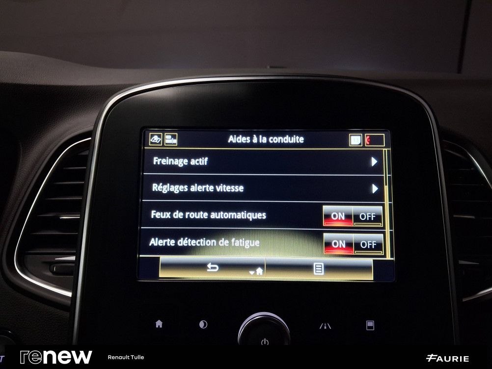 Acheter Renault Scenic 4 Scenic TCe 140 EDC Evolution 5p occasion dans les concessions du Groupe Faurie