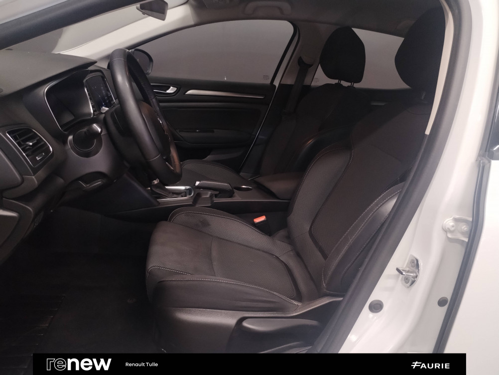 Acheter Renault Megane 4 Megane IV Berline Blue dCi 115 EDC Evolution 5p occasion dans les concessions du Groupe Faurie