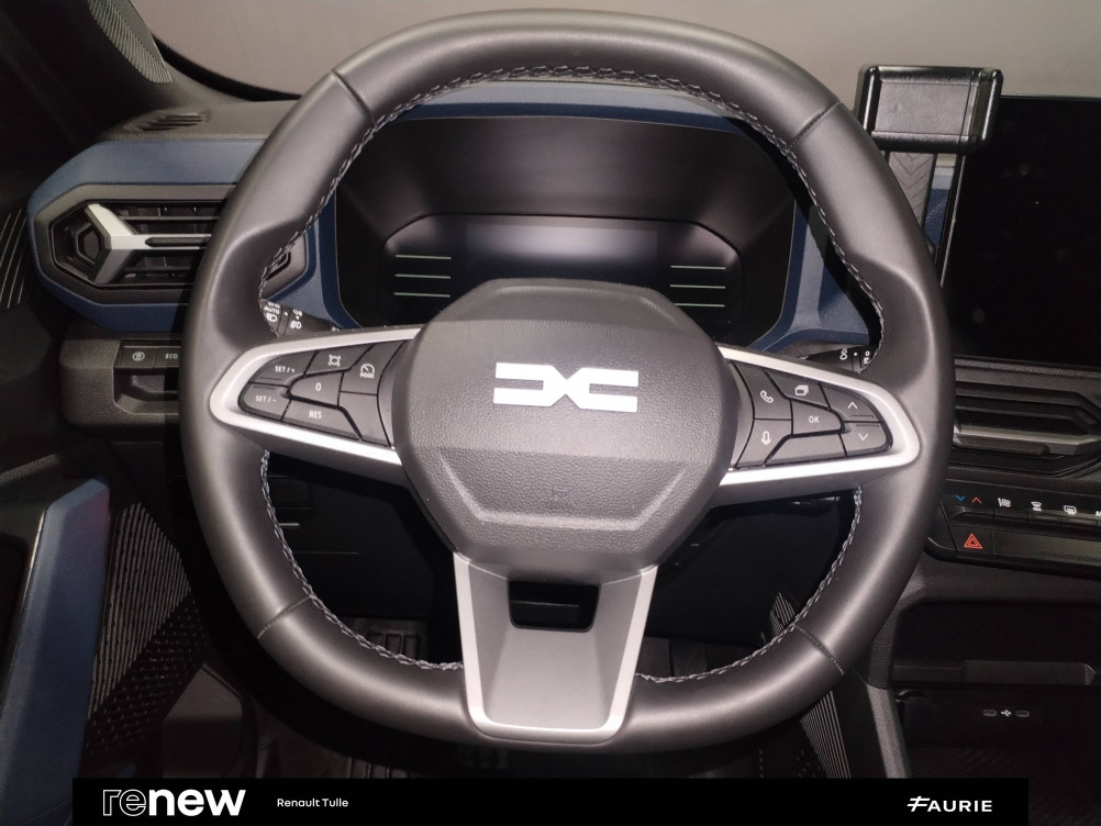 Acheter Dacia Duster Duster Hybrid 140 Journey 5p occasion dans les concessions du Groupe Faurie