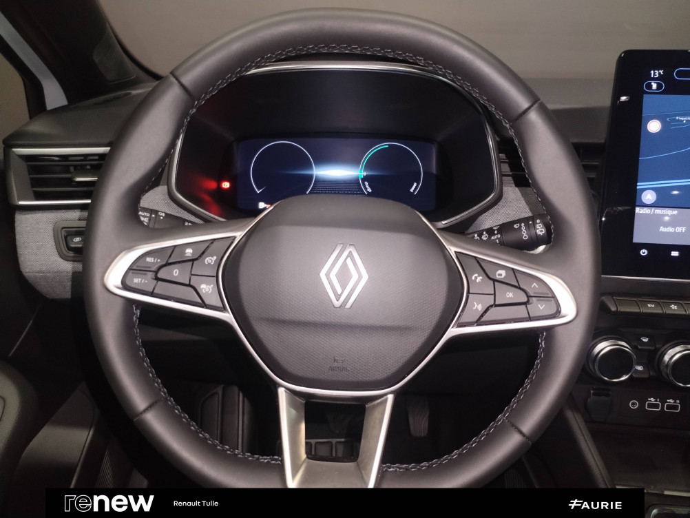 Acheter Renault Clio 5 Clio E-Tech full hybrid 145 ch GSR2 Techno 5p occasion dans les concessions du Groupe Faurie