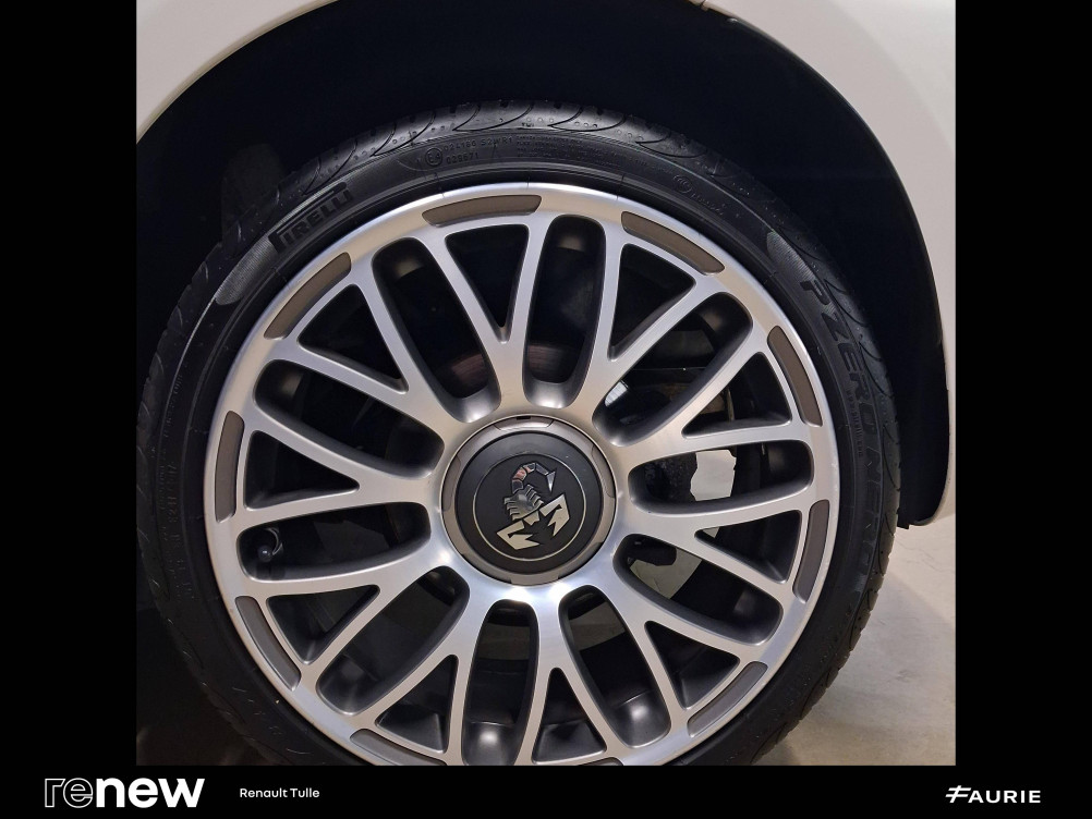 Acheter Abarth Abarth 500 595 1.4 Turbo 16V T-Jet 145 ch BVM5  3p occasion dans les concessions du Groupe Faurie