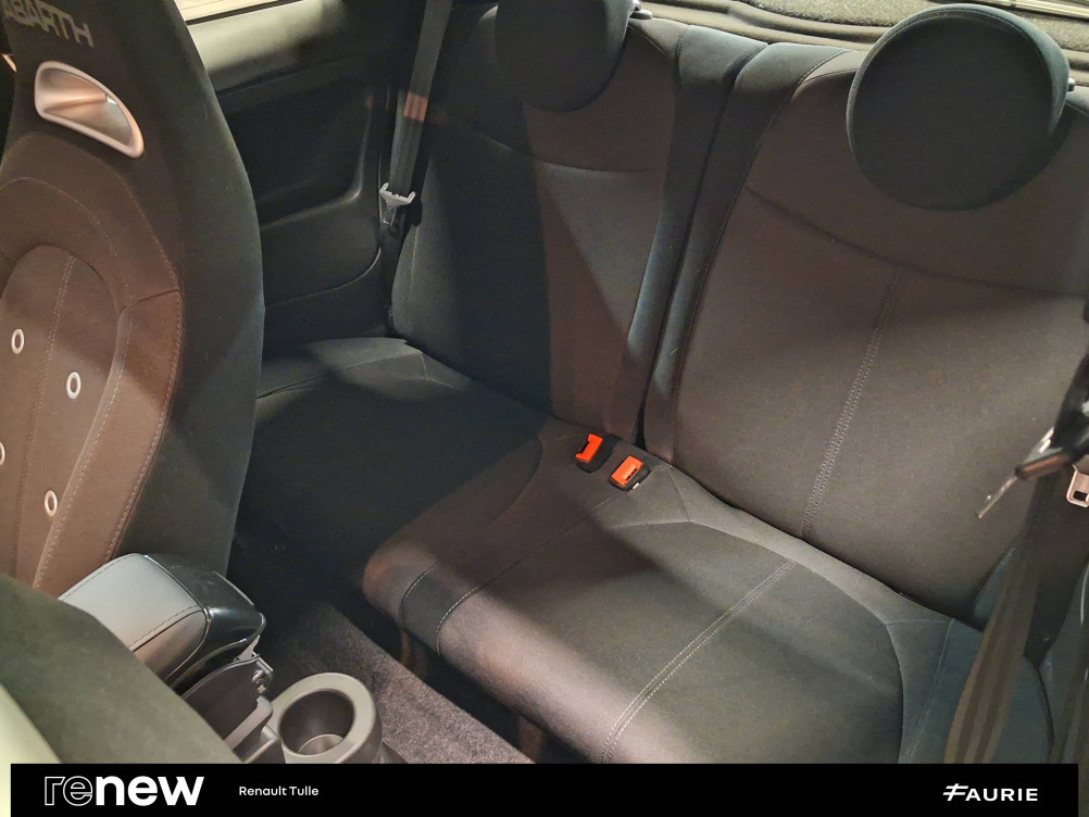 Acheter Abarth Abarth 500 595 1.4 Turbo 16V T-Jet 145 ch BVM5  3p occasion dans les concessions du Groupe Faurie