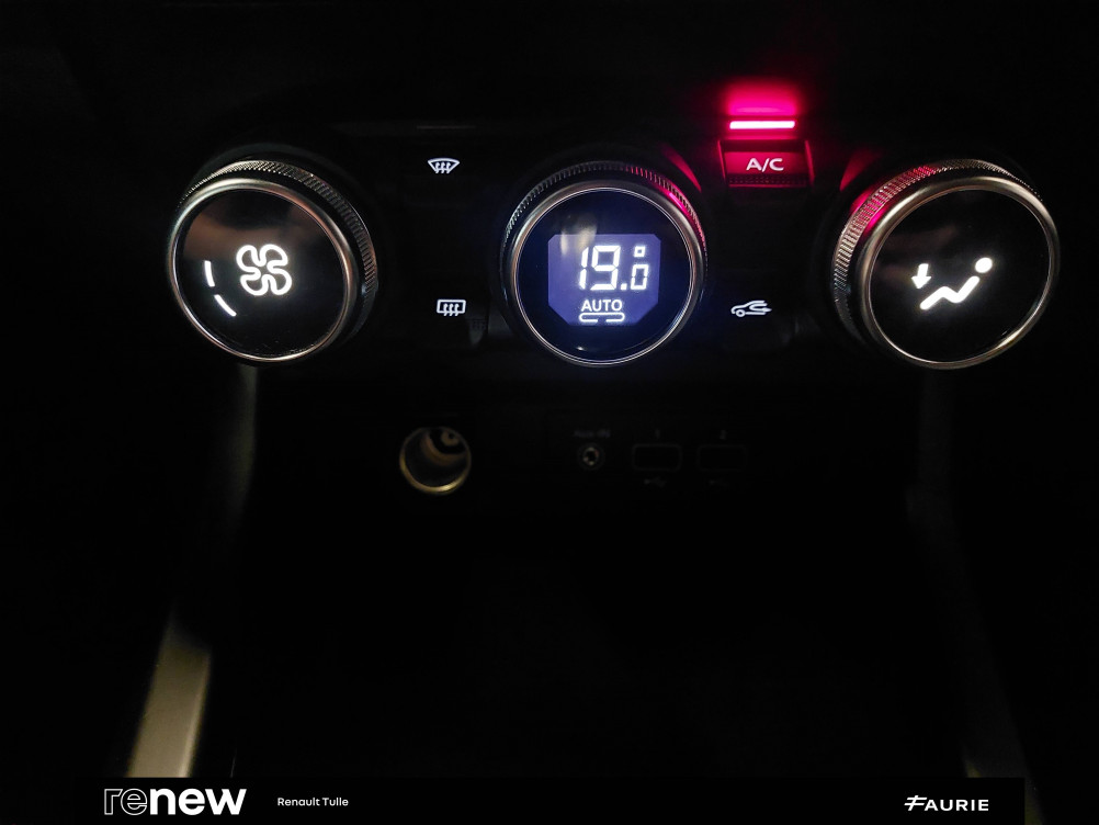 Acheter Renault Arkana Arkana TCe 140 EDC FAP Business 5p occasion dans les concessions du Groupe Faurie