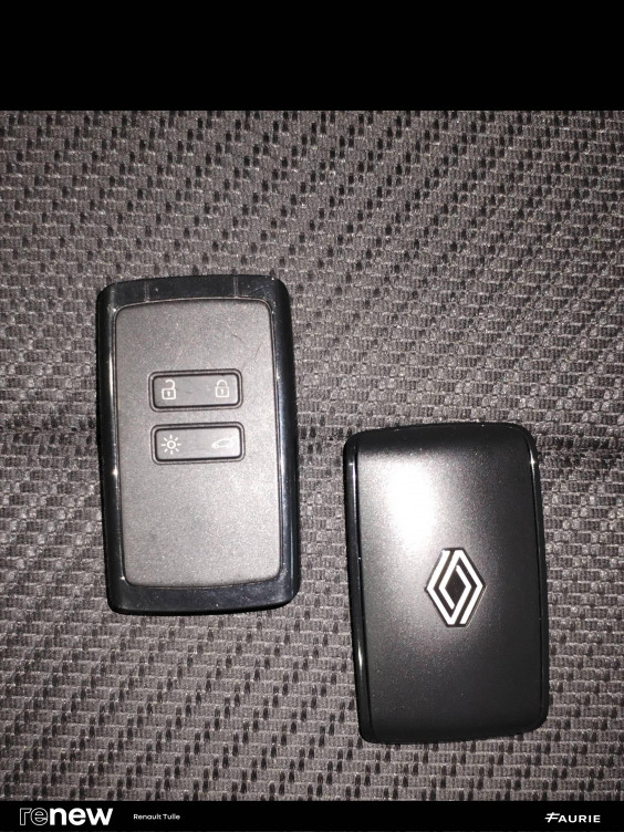 Acheter Renault Austral Austral E-Tech full hybrid 200 GSR2 Iconic esprit Alpine 5p occasion dans les concessions du Groupe Faurie