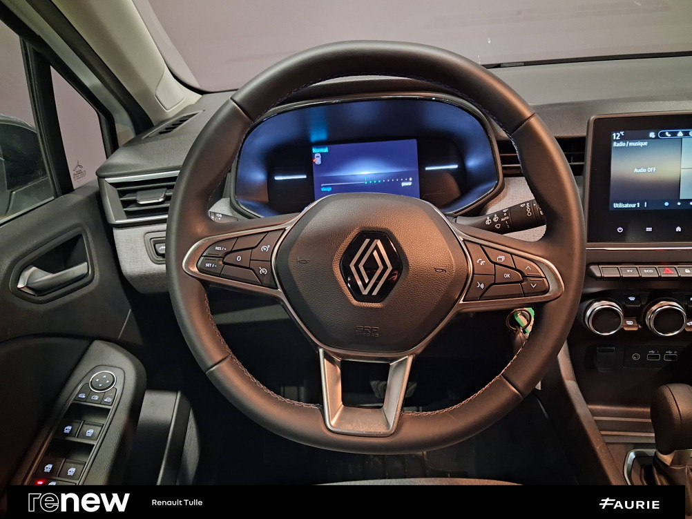 Acheter Renault Clio 5 Clio E-Tech full hybrid 145 Evolution 5p occasion dans les concessions du Groupe Faurie