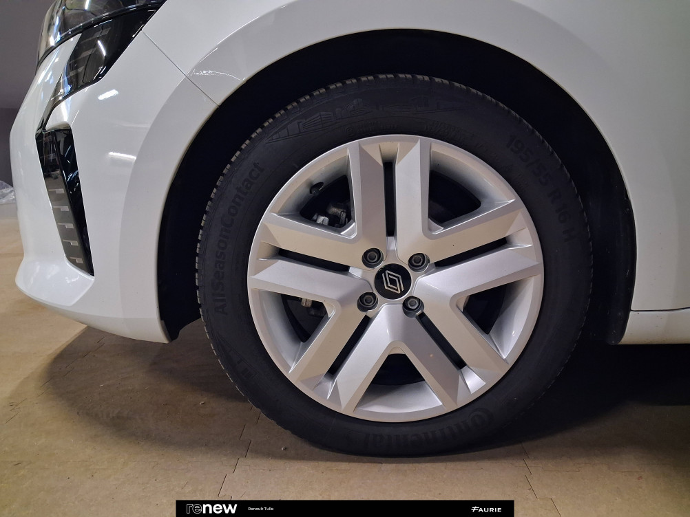 Acheter Renault Clio 5 Clio E-Tech full hybrid 145 Evolution 5p occasion dans les concessions du Groupe Faurie