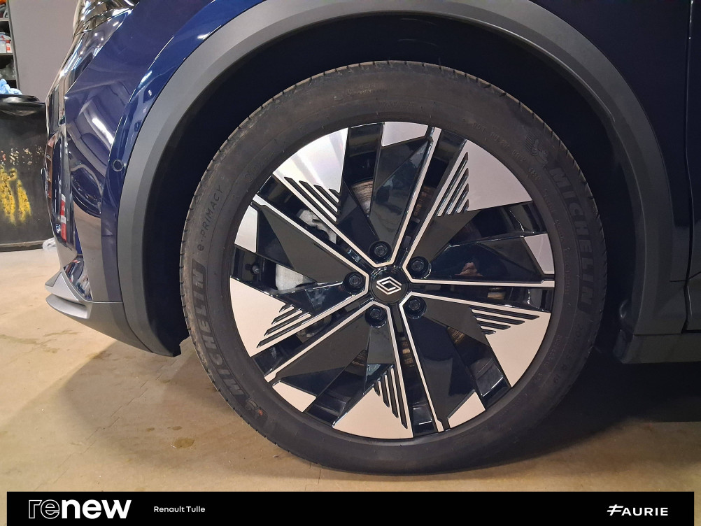 Acheter Renault Scenic 5 Scenic E-Tech electrique 220 ch grande autonomie Techno 5p occasion dans les concessions du Groupe Faurie