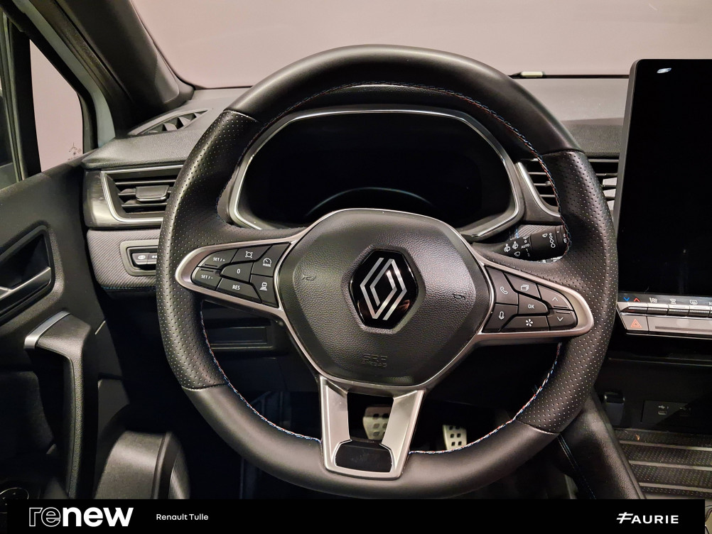 Acheter Renault Captur 2 Captur E-Tech full hybrid 145 ch esprit Alpine 5p occasion dans les concessions du Groupe Faurie