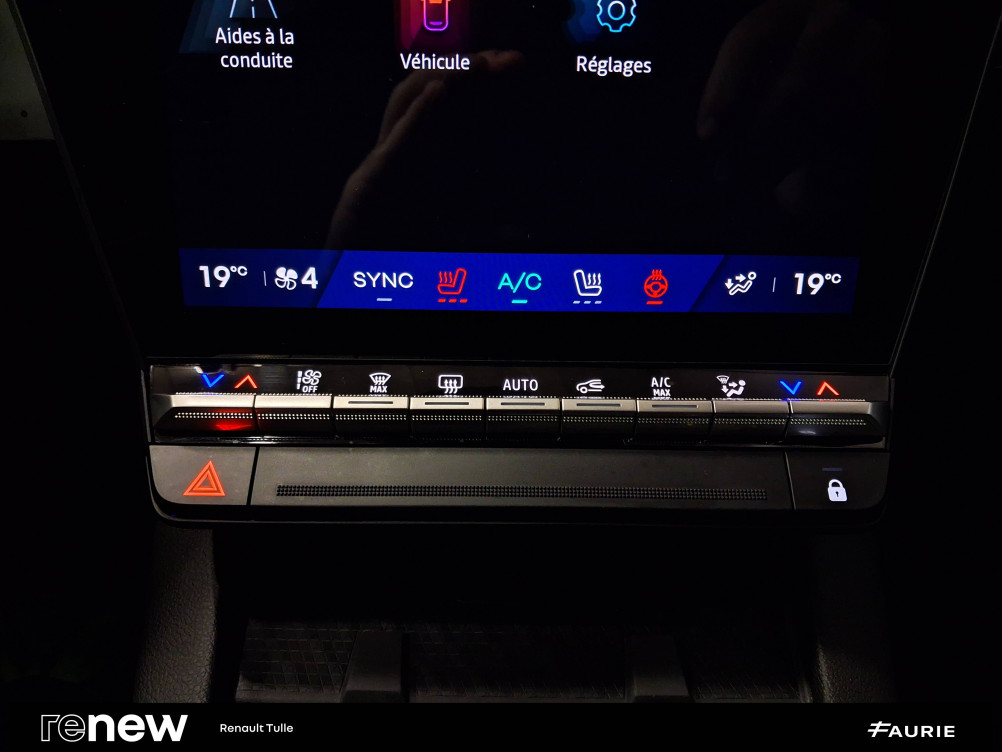 Acheter Renault Megane E-Tech Megane E-Tech 220 ch autonomie confort GSR2 Iconic 5p occasion dans les concessions du Groupe Faurie