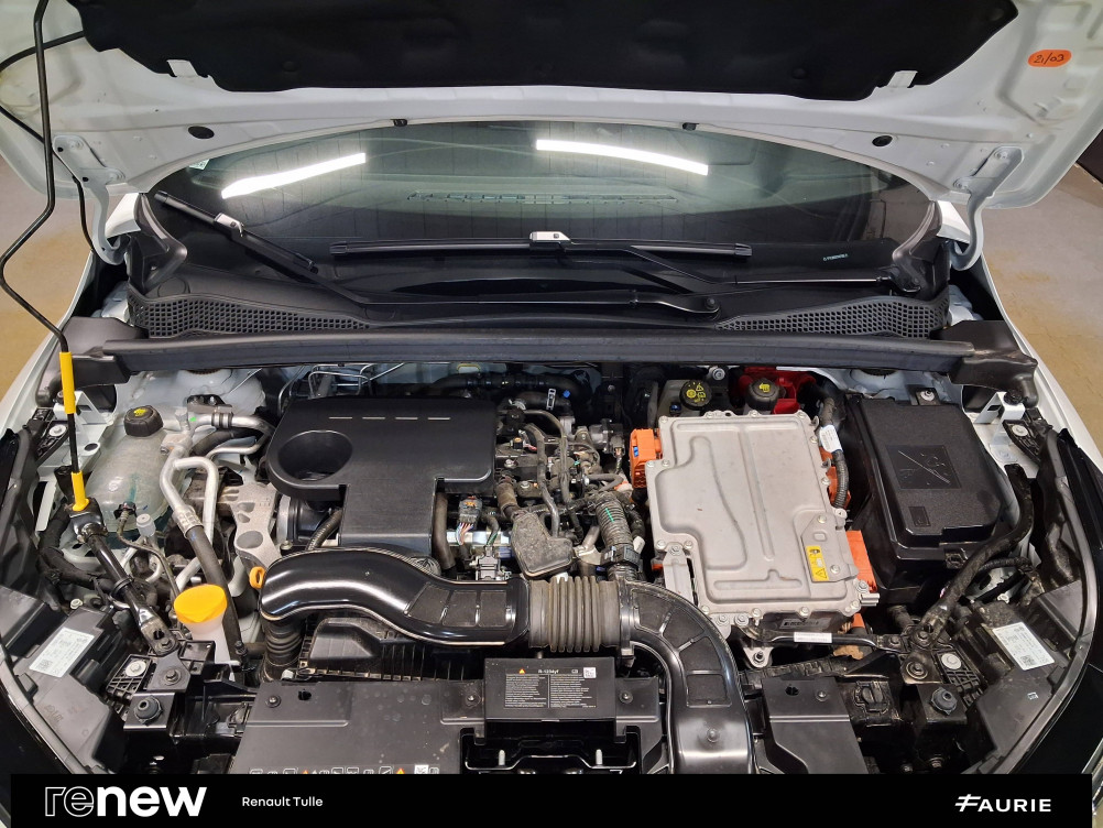 Acheter Renault Captur 2 Captur E-Tech full hybrid 145 ch esprit Alpine 5p occasion dans les concessions du Groupe Faurie