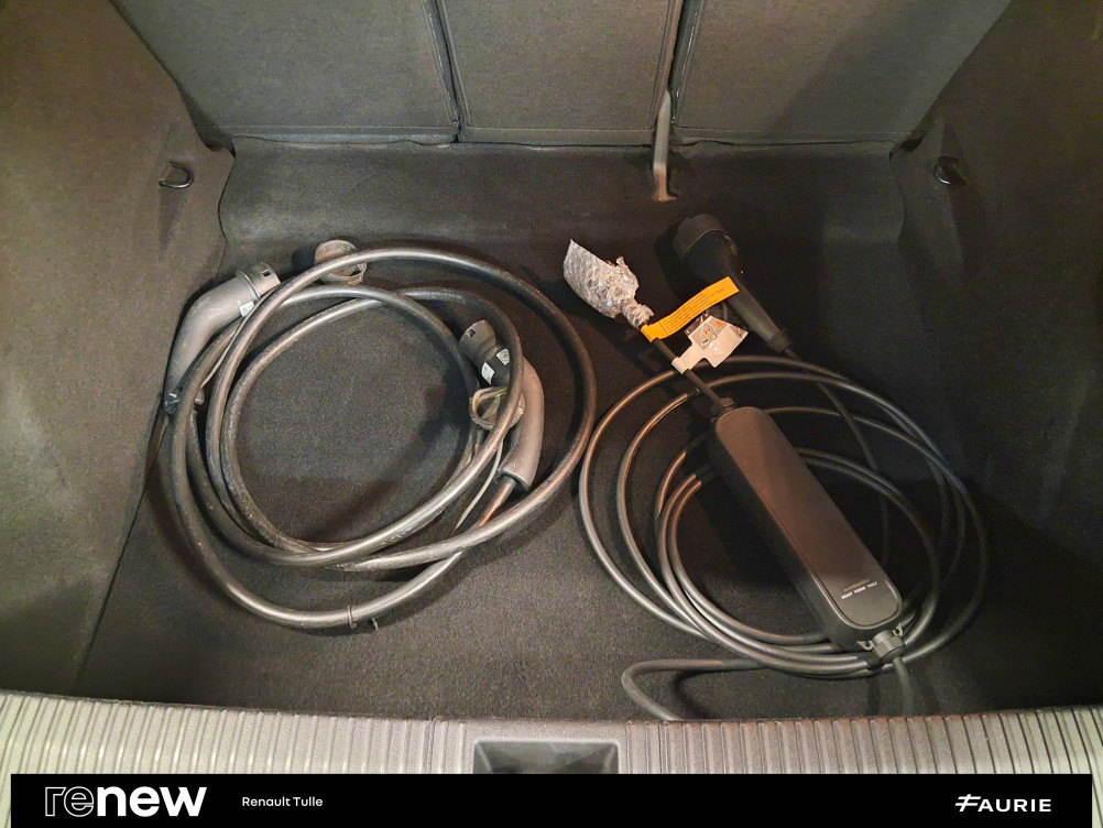 Acheter Renault Scenic 5 Scenic E-Tech electrique 220 ch grande autonomie Techno 5p occasion dans les concessions du Groupe Faurie