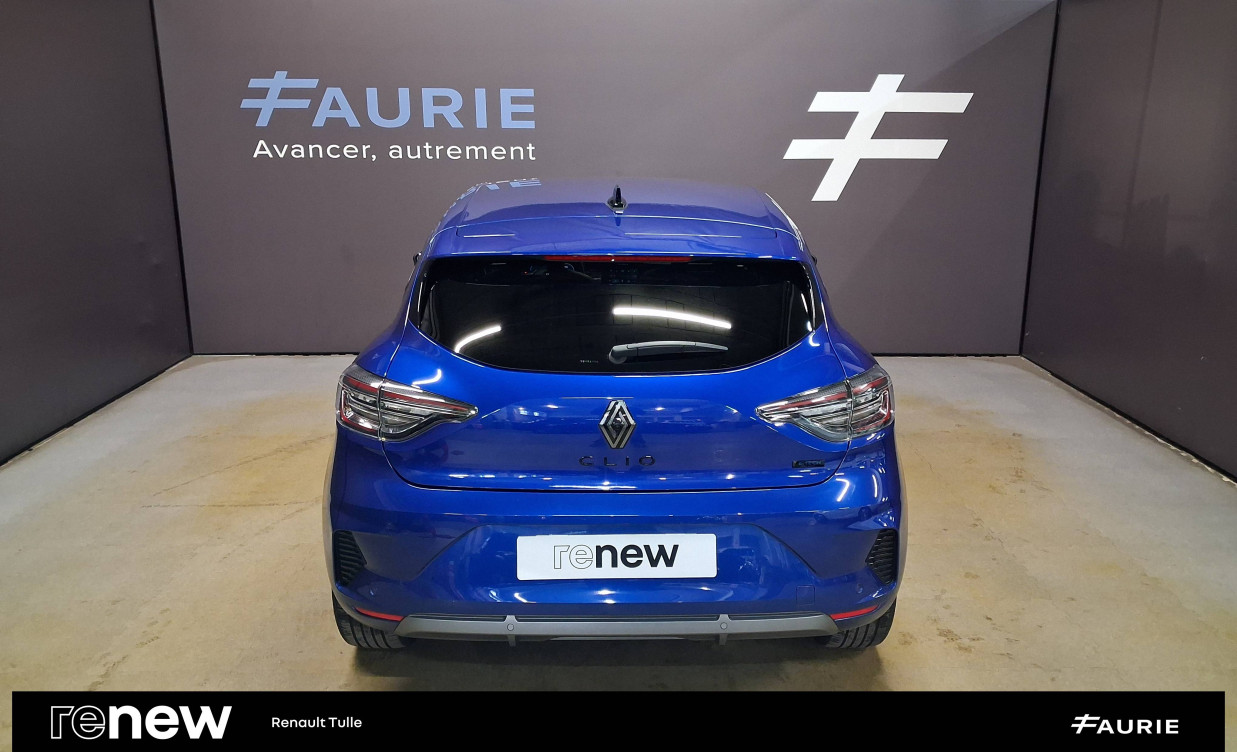 Acheter Renault Clio 5 Clio E-Tech full hybrid 145 Esprit Alpine 5p occasion dans les concessions du Groupe Faurie