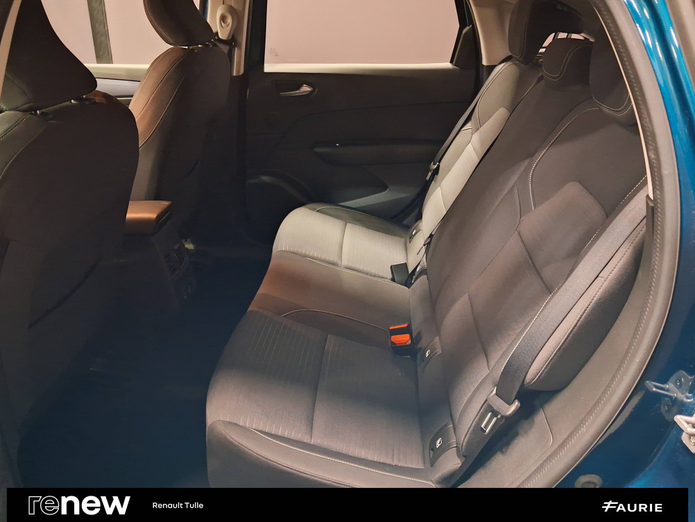 Acheter Renault Arkana Arkana E-Tech 145 Zen 5p occasion dans les concessions du Groupe Faurie