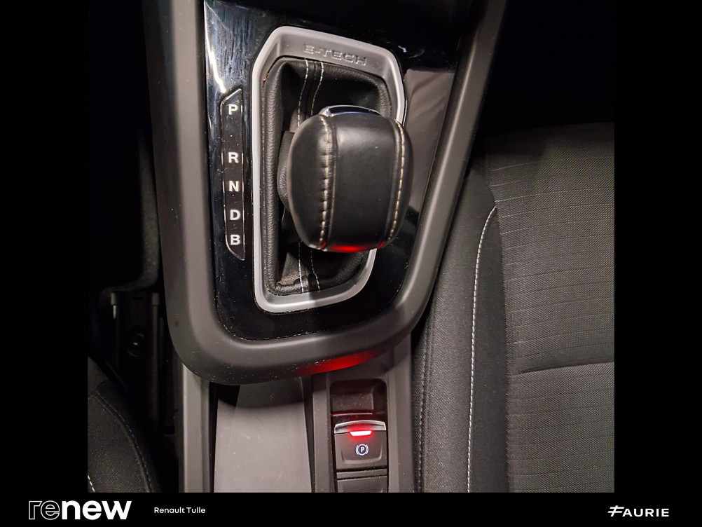 Acheter Renault Arkana Arkana E-Tech 145 Zen 5p occasion dans les concessions du Groupe Faurie