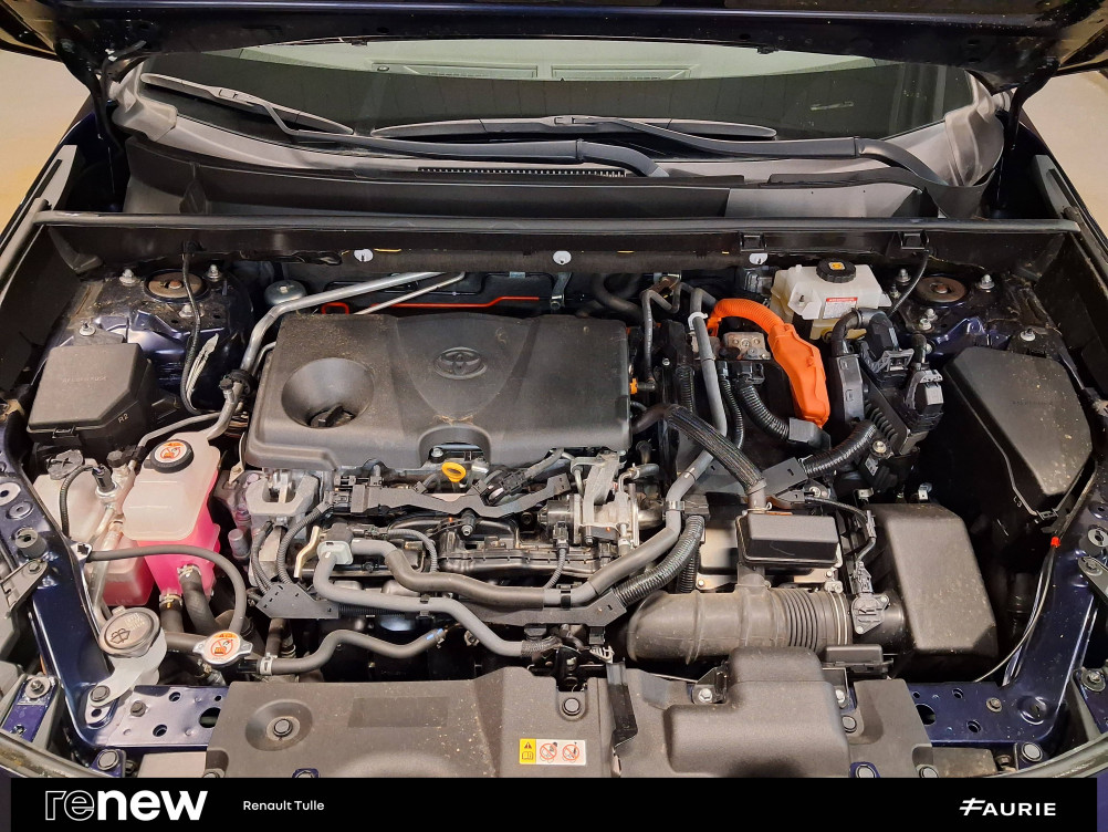 Acheter Toyota RAV4 5 RAV4 Hybride 222 ch AWD-i Lounge 5p occasion dans les concessions du Groupe Faurie