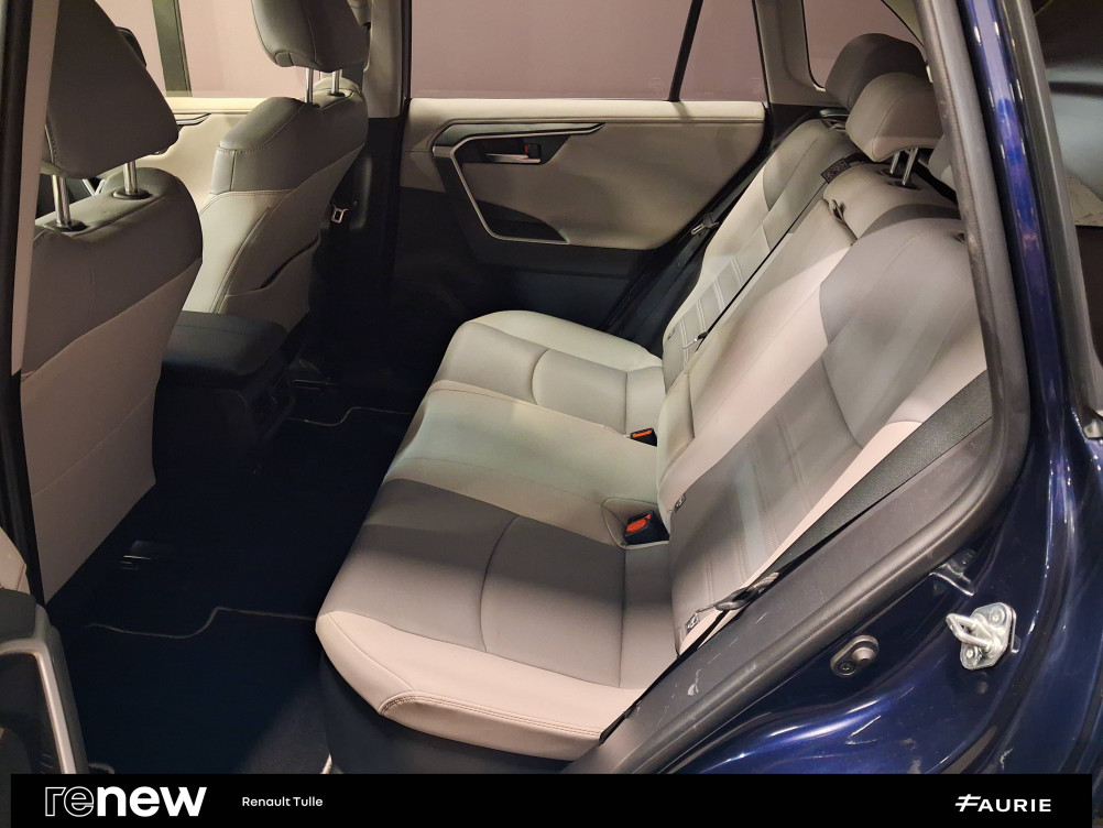 Acheter Toyota RAV4 5 RAV4 Hybride 222 ch AWD-i Lounge 5p occasion dans les concessions du Groupe Faurie