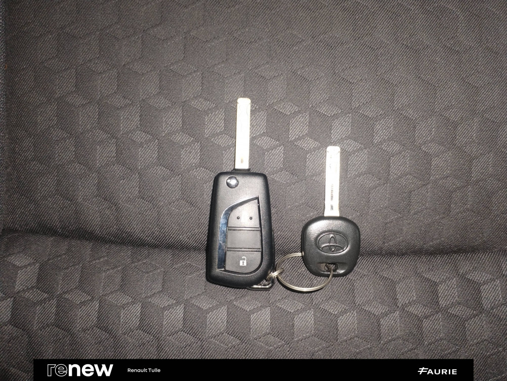 Acheter Toyota Yaris Yaris 70 VVT-i Dynamic 5p occasion dans les concessions du Groupe Faurie