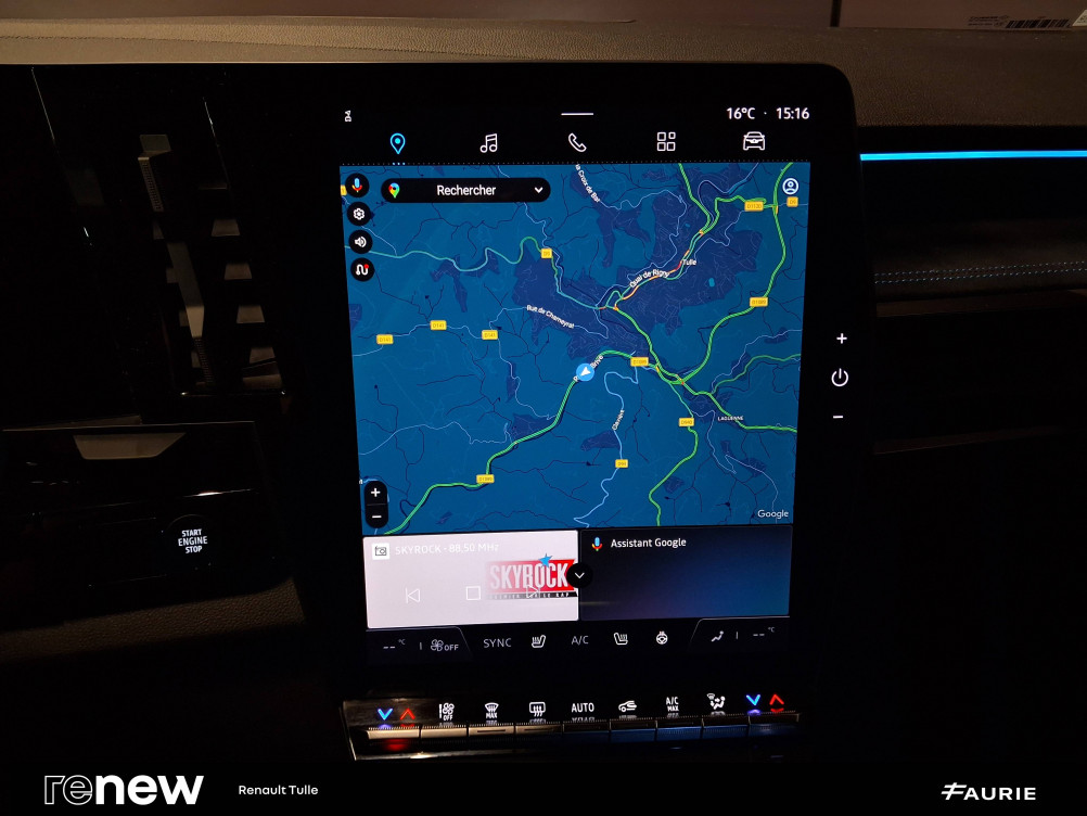 Acheter Renault Austral Austral E-Tech hybrid 200 Iconic esprit Alpine 5p occasion dans les concessions du Groupe Faurie