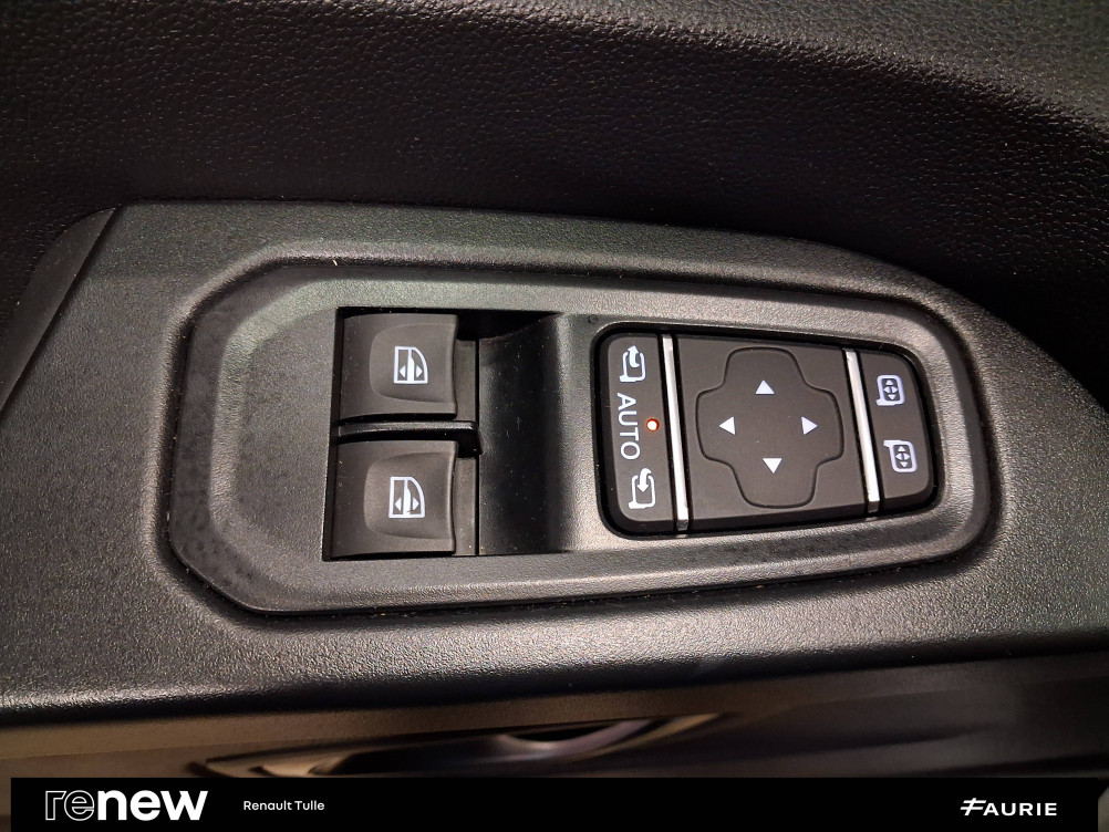 Acheter Renault Trafic 3 TRAFIC FG BLUE DCI 150 L2H1 3T GSR2 EXTRA 4p occasion dans les concessions du Groupe Faurie