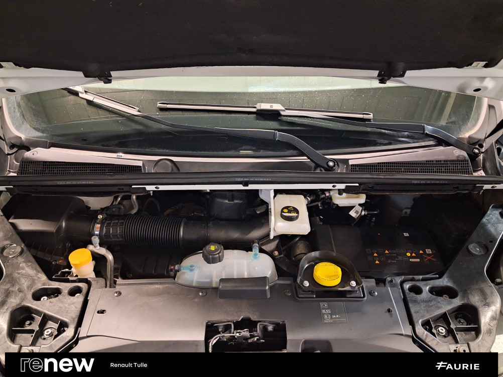 Acheter Renault Trafic 3 TRAFIC FG BLUE DCI 150 L2H1 3T GSR2 EXTRA 4p occasion dans les concessions du Groupe Faurie