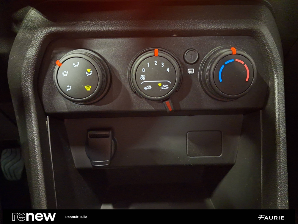 Acheter Dacia Jogger Jogger TCe 110 5 places Essential 5p occasion dans les concessions du Groupe Faurie