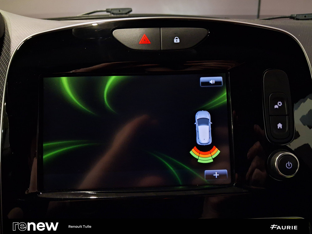 Acheter Renault Clio 4 Clio 1.6 Turbo 220 EDC RS Trophy 5p occasion dans les concessions du Groupe Faurie