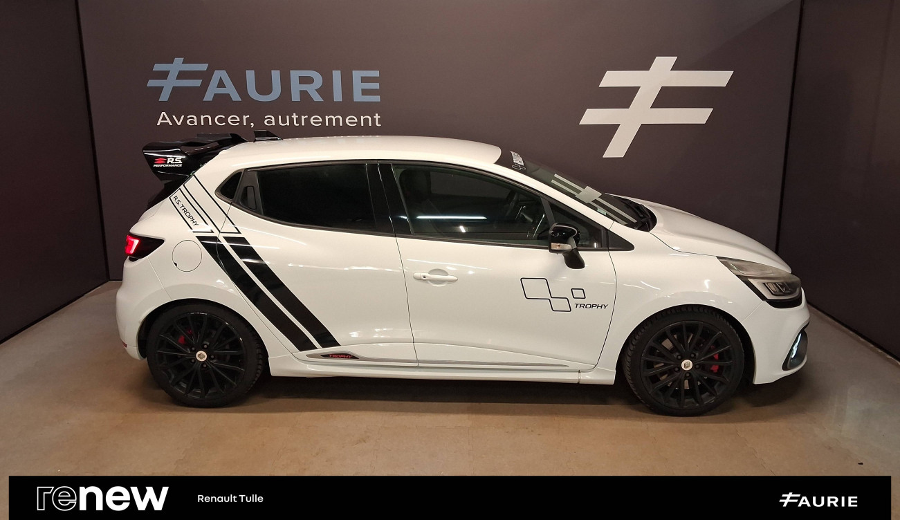 Acheter Renault Clio 4 Clio 1.6 Turbo 220 EDC RS Trophy 5p occasion dans les concessions du Groupe Faurie