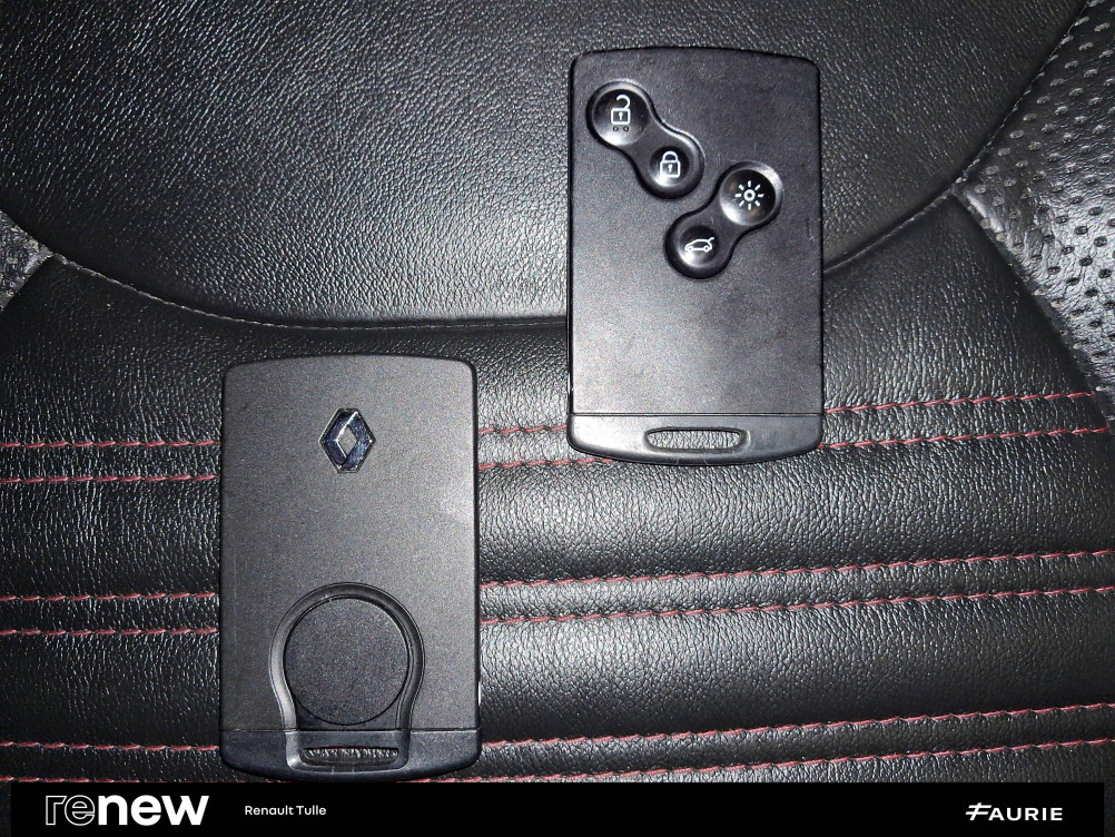 Acheter Renault Clio 4 Clio 1.6 Turbo 220 EDC RS Trophy 5p occasion dans les concessions du Groupe Faurie