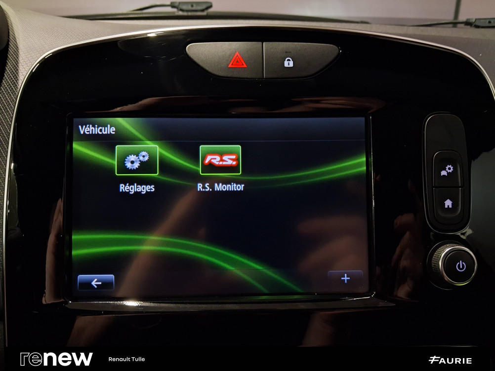 Acheter Renault Clio 4 Clio 1.6 Turbo 220 EDC RS Trophy 5p occasion dans les concessions du Groupe Faurie