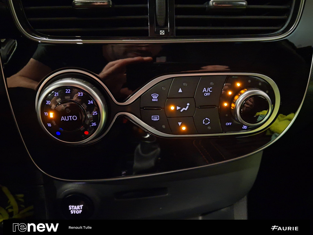 Acheter Renault Clio 4 Clio 1.6 Turbo 220 EDC RS Trophy 5p occasion dans les concessions du Groupe Faurie