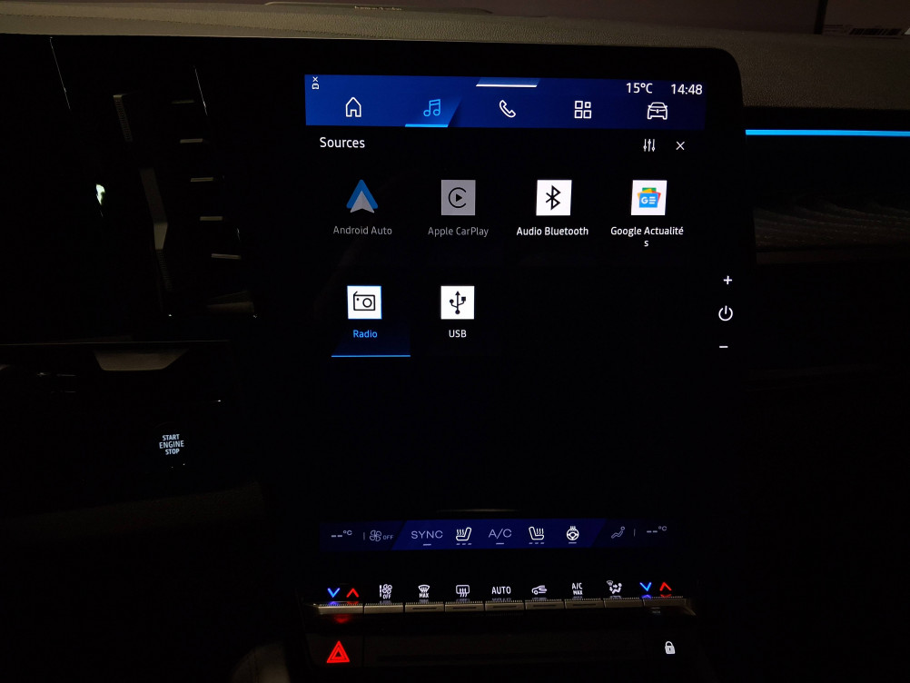 Acheter Renault Espace 6 Espace full hybrid E-Tech 200 ch 5pl Iconic 5p neuf dans les concessions du Groupe Faurie