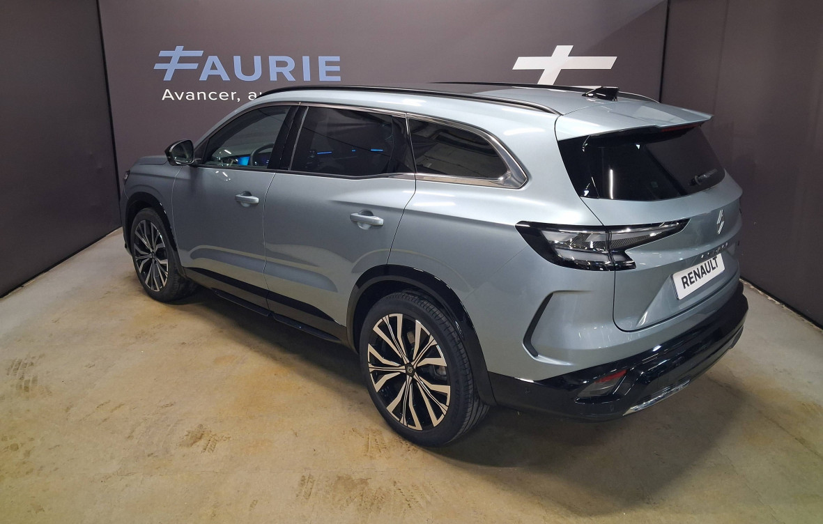Acheter Renault Espace 6 Espace full hybrid E-Tech 200 ch 5pl Iconic 5p neuf dans les concessions du Groupe Faurie