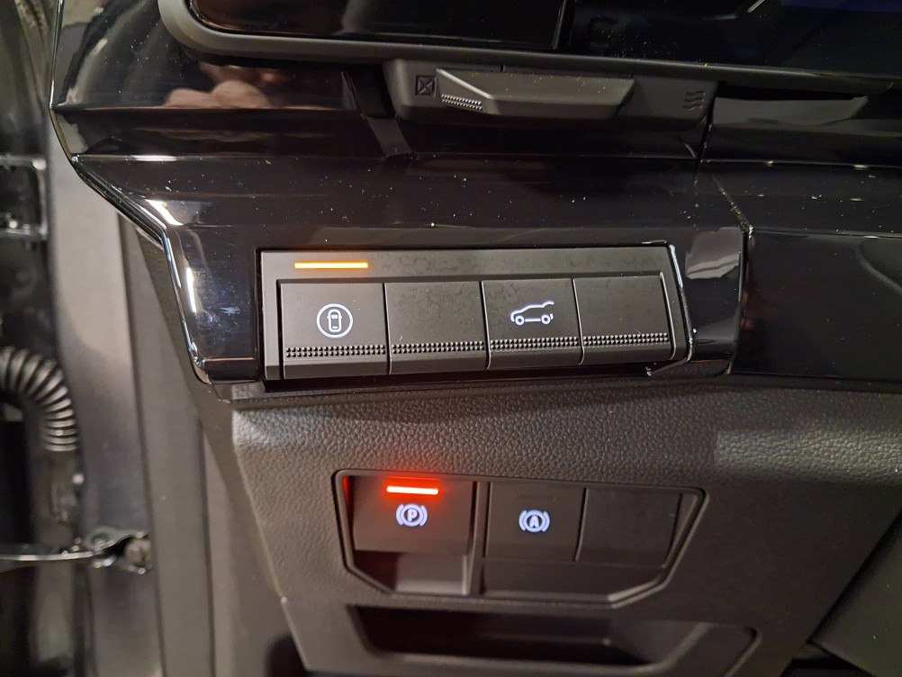 Acheter Renault Austral Austral full hybrid E-Tech 200 ch Techno 5p neuf dans les concessions du Groupe Faurie