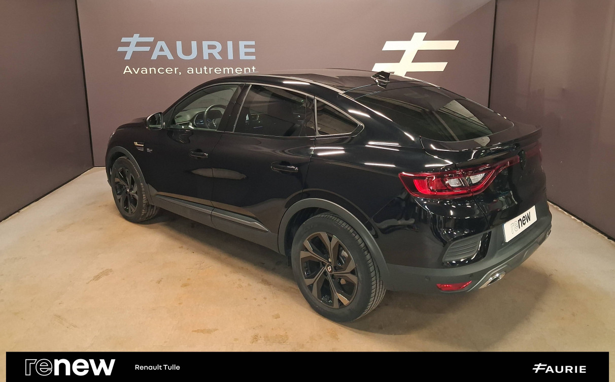 Acheter Renault Arkana Arkana E-Tech hybride 145 - 22 Engineered 5p occasion dans les concessions du Groupe Faurie