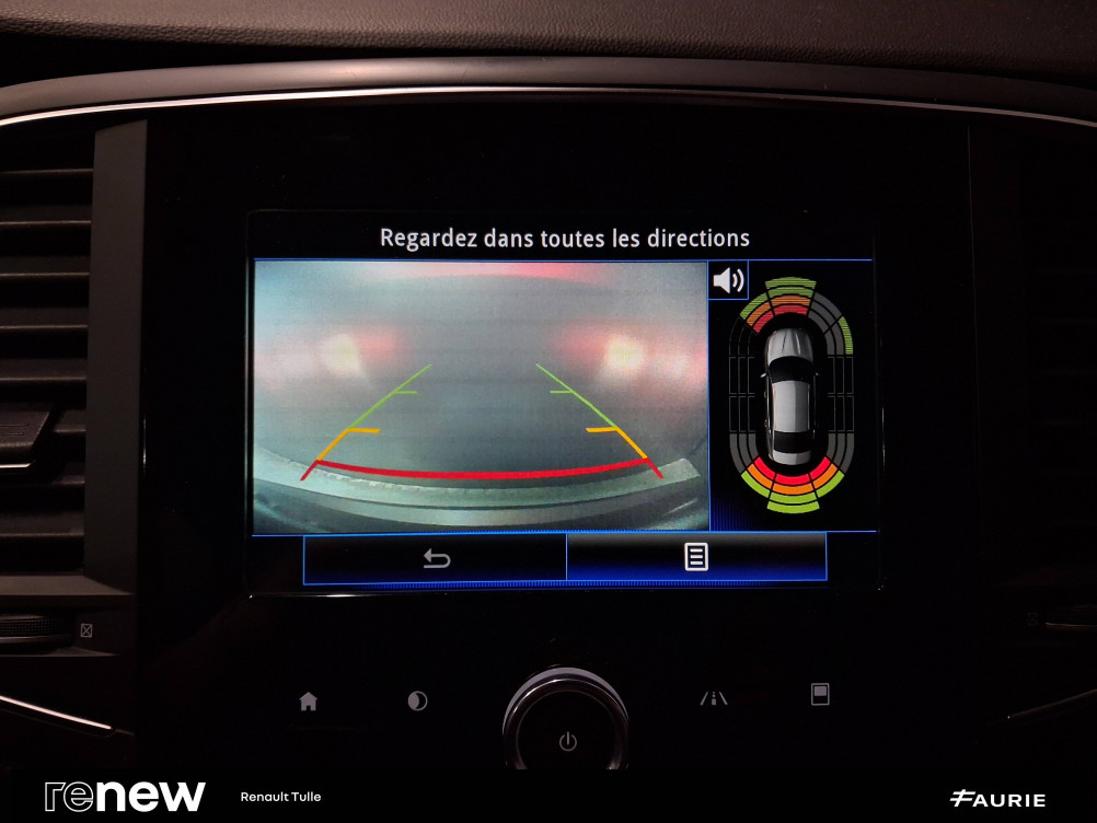 Acheter Renault Talisman Talisman Blue dCi 150 Business 4p occasion dans les concessions du Groupe Faurie