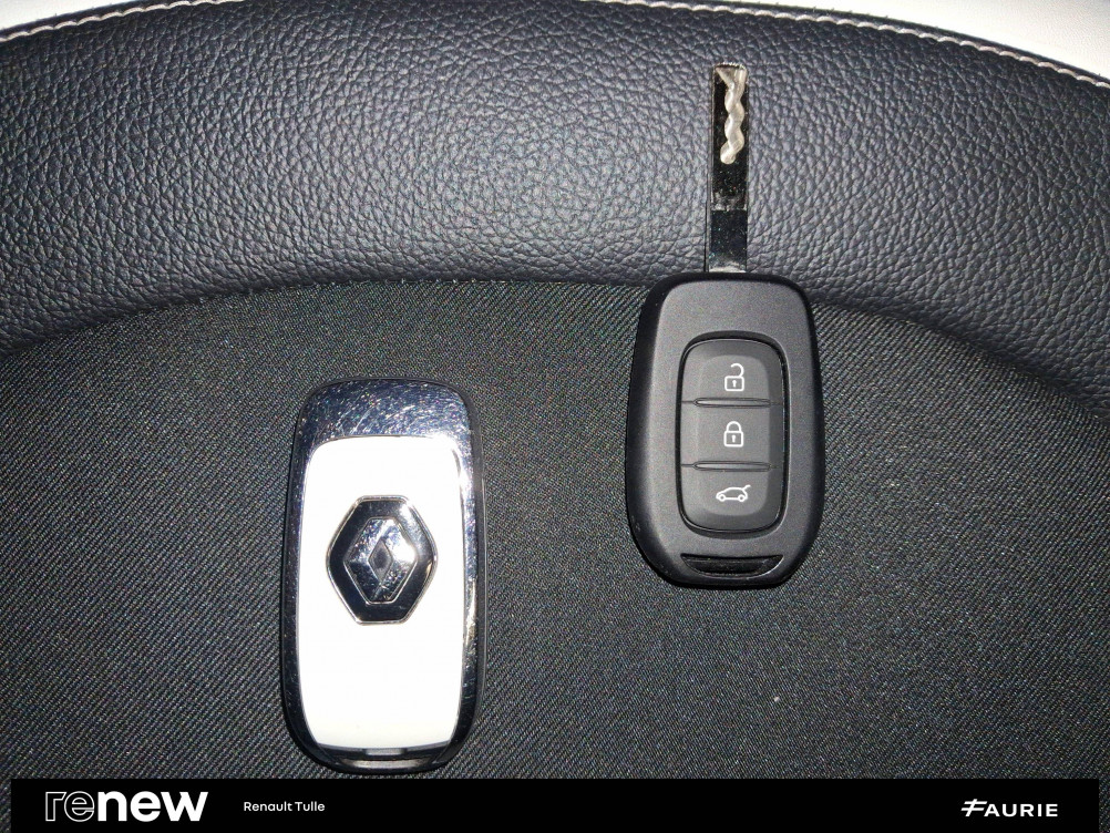 Acheter Renault Twingo 3 Twingo III SCe 65 SL Urban Night 5p occasion dans les concessions du Groupe Faurie