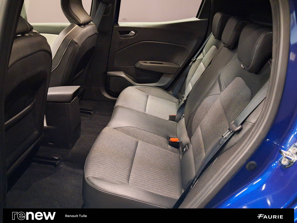 Acheter Renault Clio 5 Clio E-Tech 140 - 21N Intens 5p occasion dans les concessions du Groupe Faurie