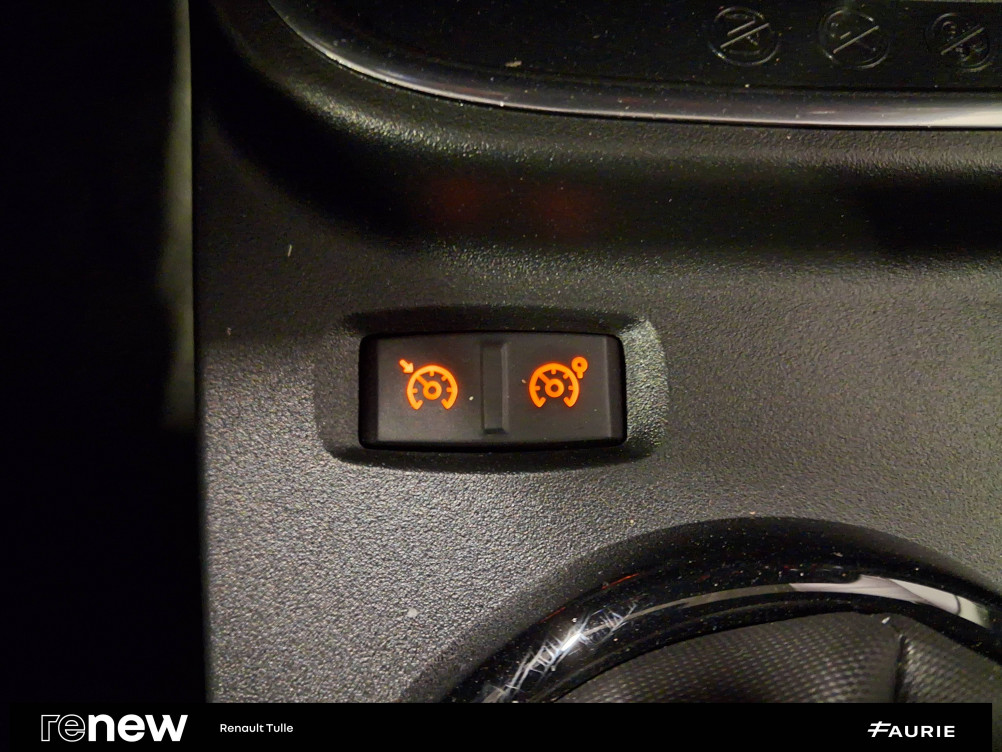 Acheter Renault Twingo 3 Twingo III SCe 65 SL Urban Night 5p occasion dans les concessions du Groupe Faurie