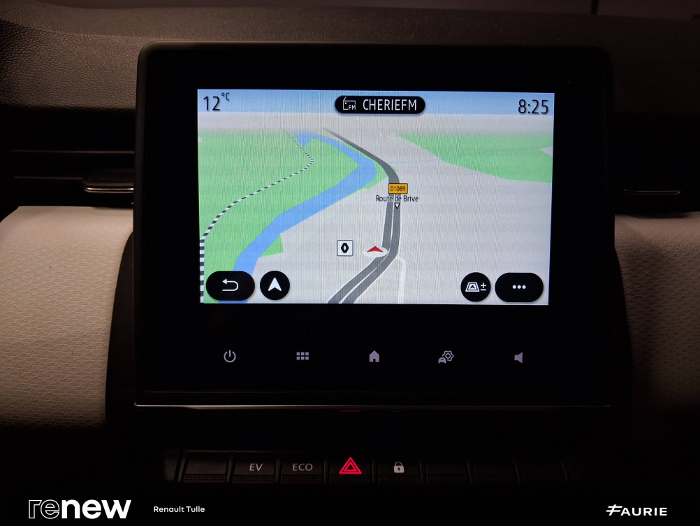 Acheter Renault Clio 5 Clio E-Tech full hybrid 145 Evolution 5p occasion dans les concessions du Groupe Faurie