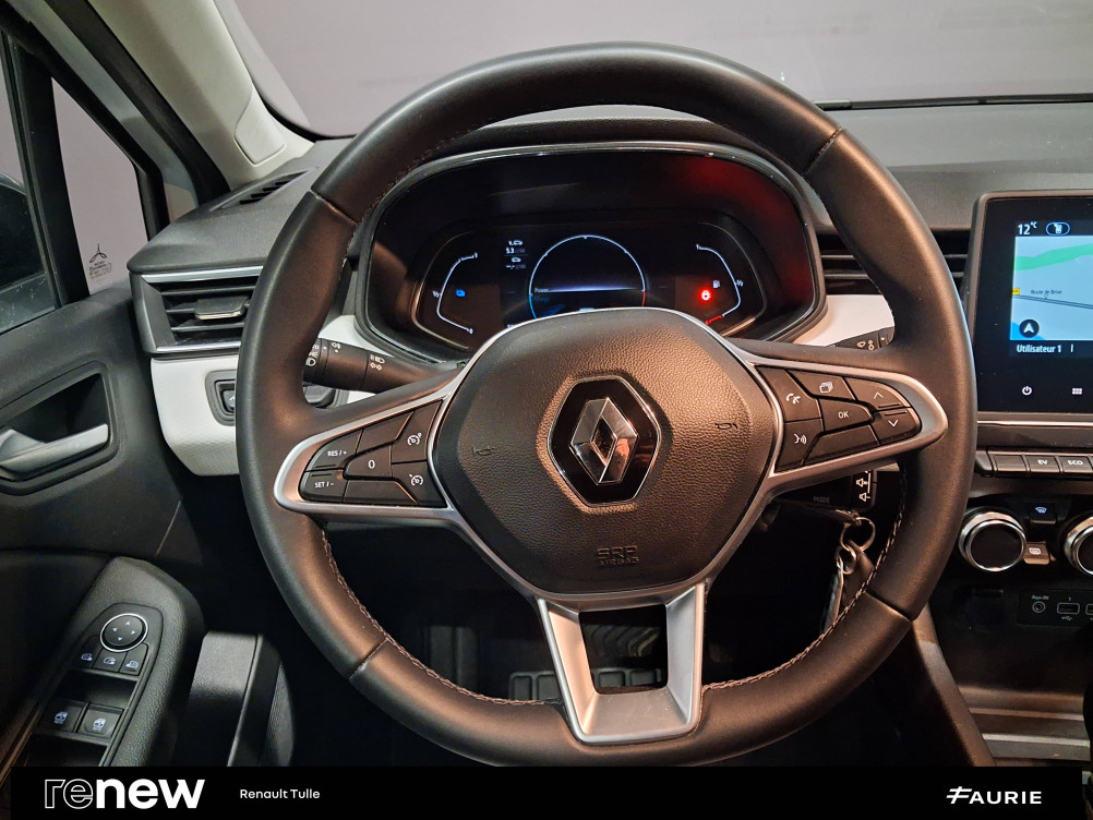 Acheter Renault Clio 5 Clio E-Tech full hybrid 145 Evolution 5p occasion dans les concessions du Groupe Faurie