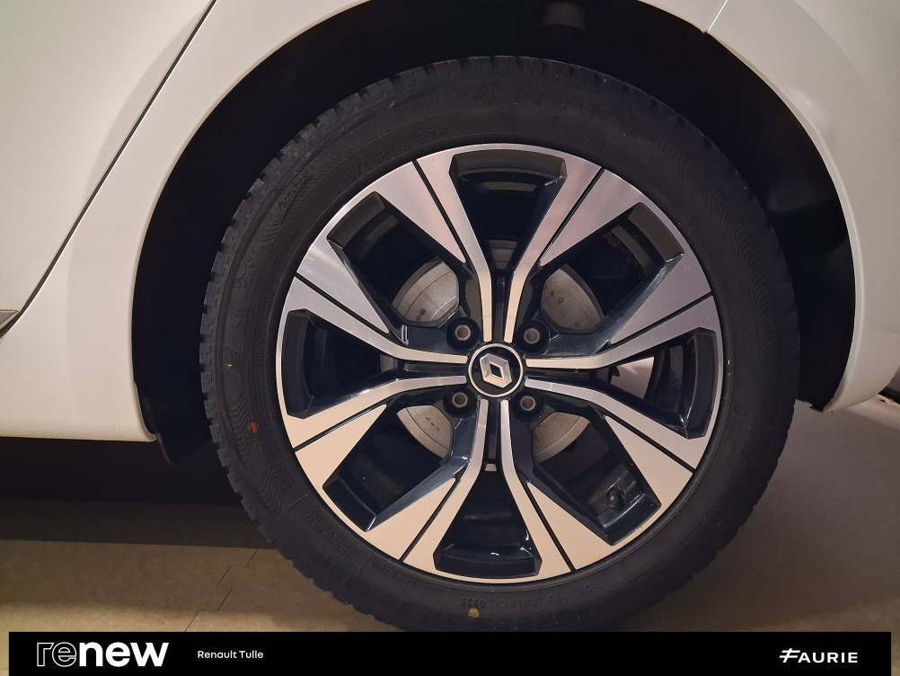 Acheter Renault Clio 5 Clio E-Tech full hybrid 145 Evolution 5p occasion dans les concessions du Groupe Faurie